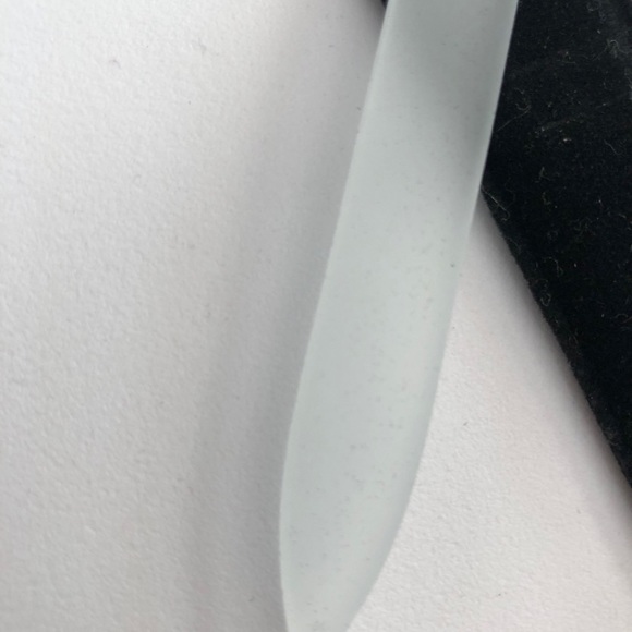 NWOT nail file - Picture 3 of 3